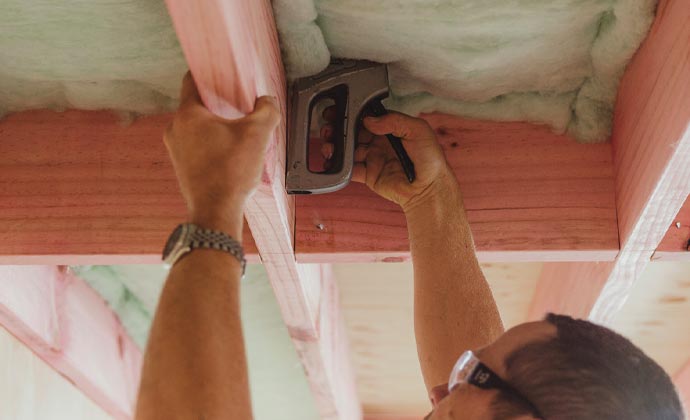 Underfloor insulation installation