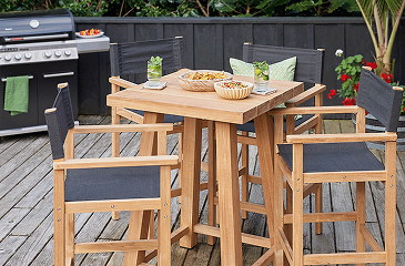 bar setting outdoor furniture