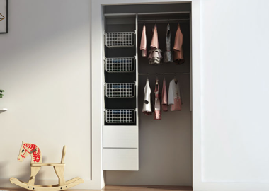 How to make the most of a small wardrobe